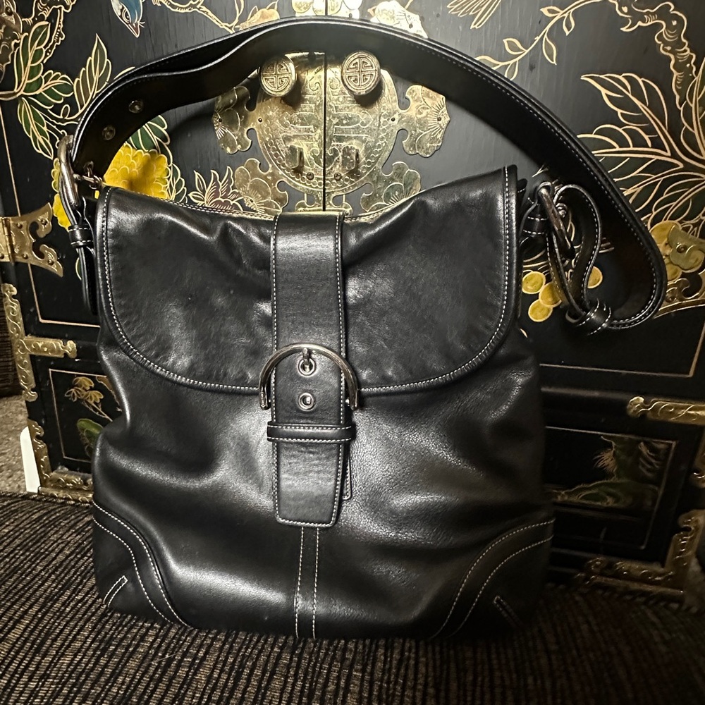 Vintage Coach Soho Flap Hobo bag